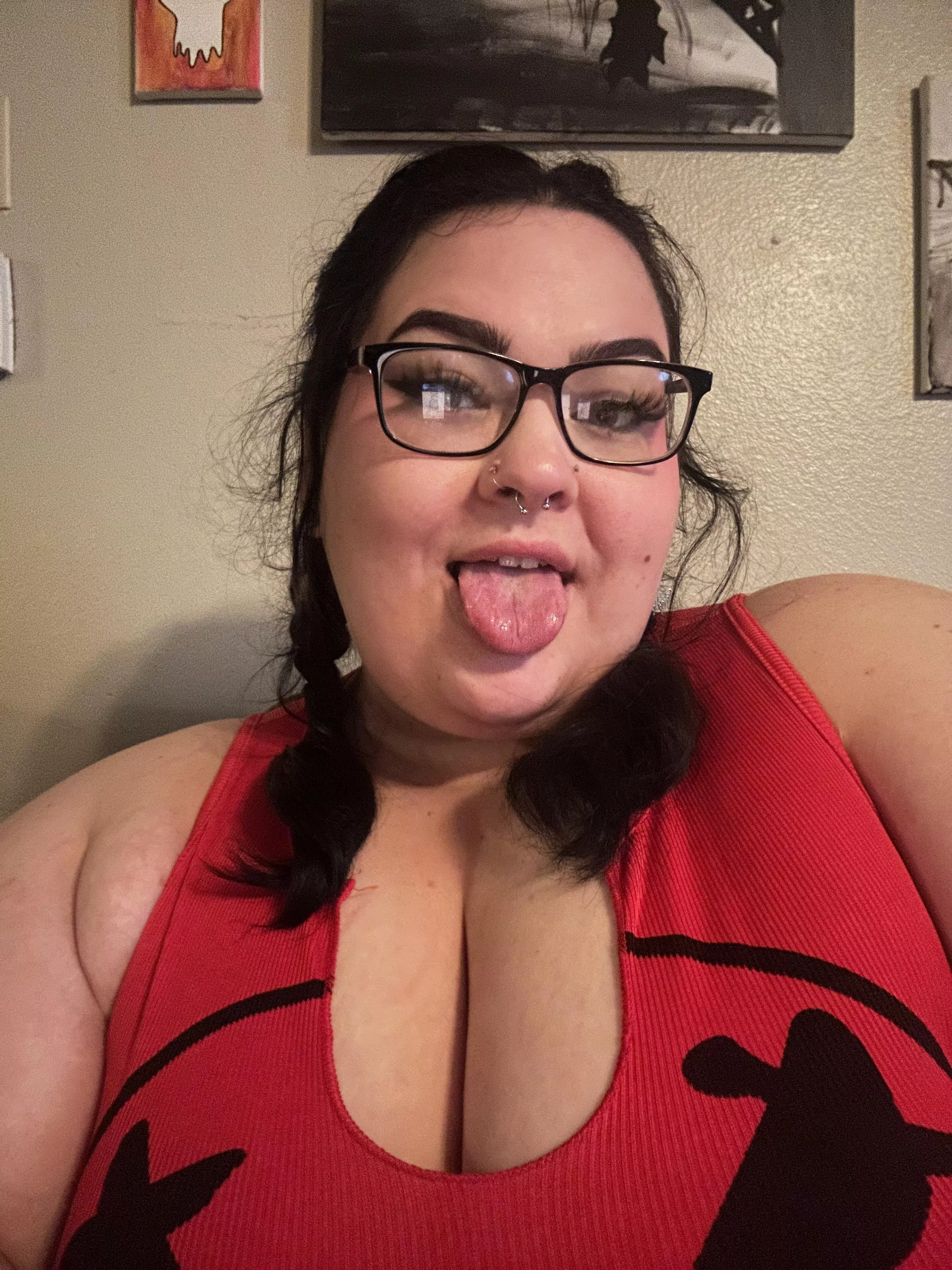 Excited bc it’s Saturdayyy 🥰🥰