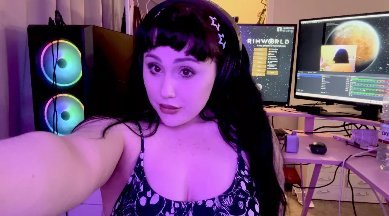 [F] Would you peg me as a rimworld player if I lived next door