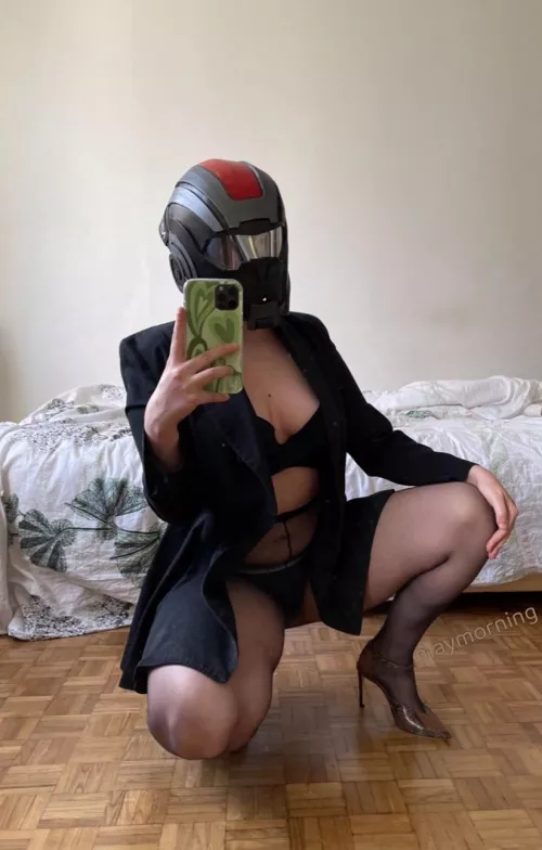 Im commander Shepard and this is my favorite subreddit in the galaxy