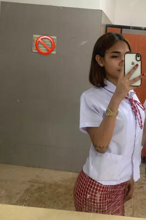 I'm sorry if I haven't been able to update you, but I'll get back to you, I'm just busy with school. press 1 if u miss me😕