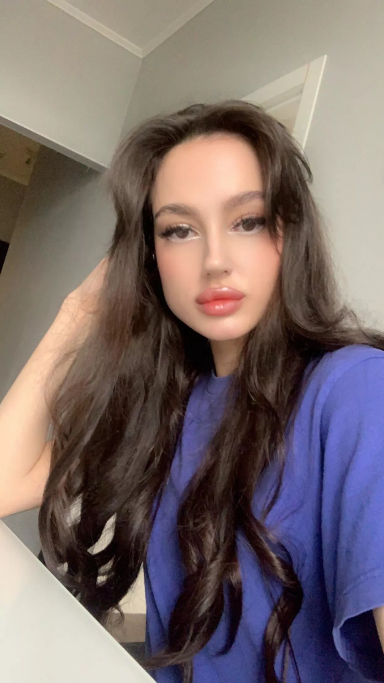 love showing off my long luscious hair