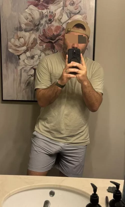 My neighbors get a show everytime I (33) walk outside. Think they notice?