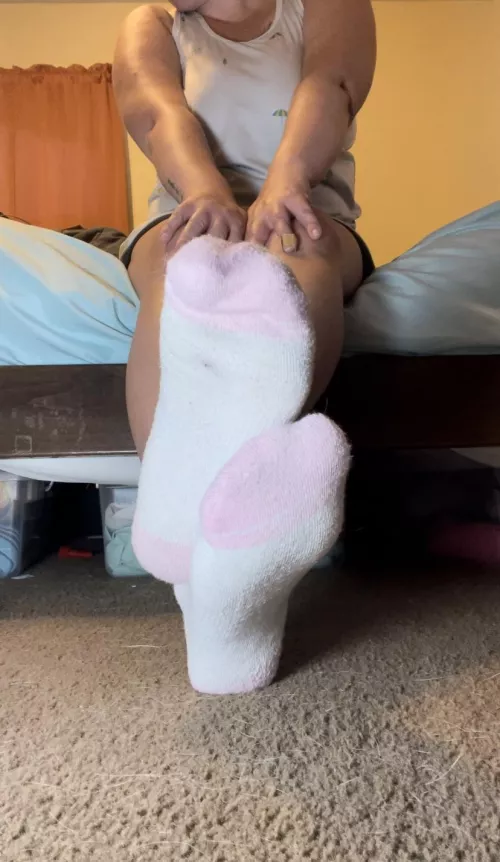 [Selling] Its that scrunch that really got you wasn’t it? Want a sniff? 😉💕