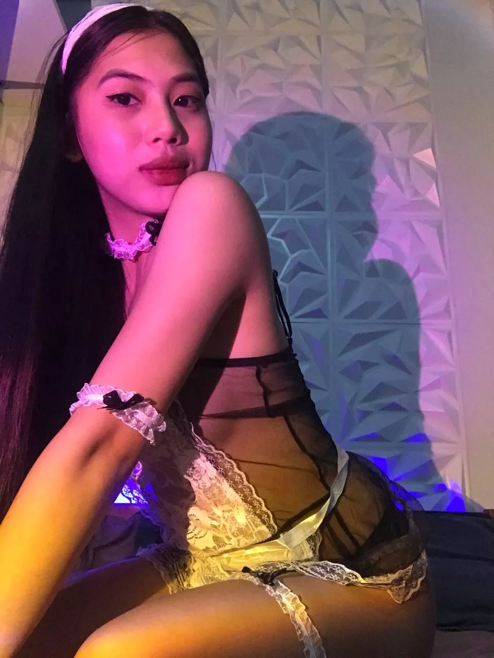 Spikes and smiles, that’s my style.🔥