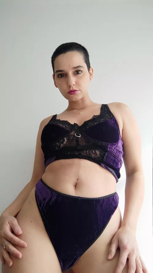 The shorter the hair, the more capricious the girl 