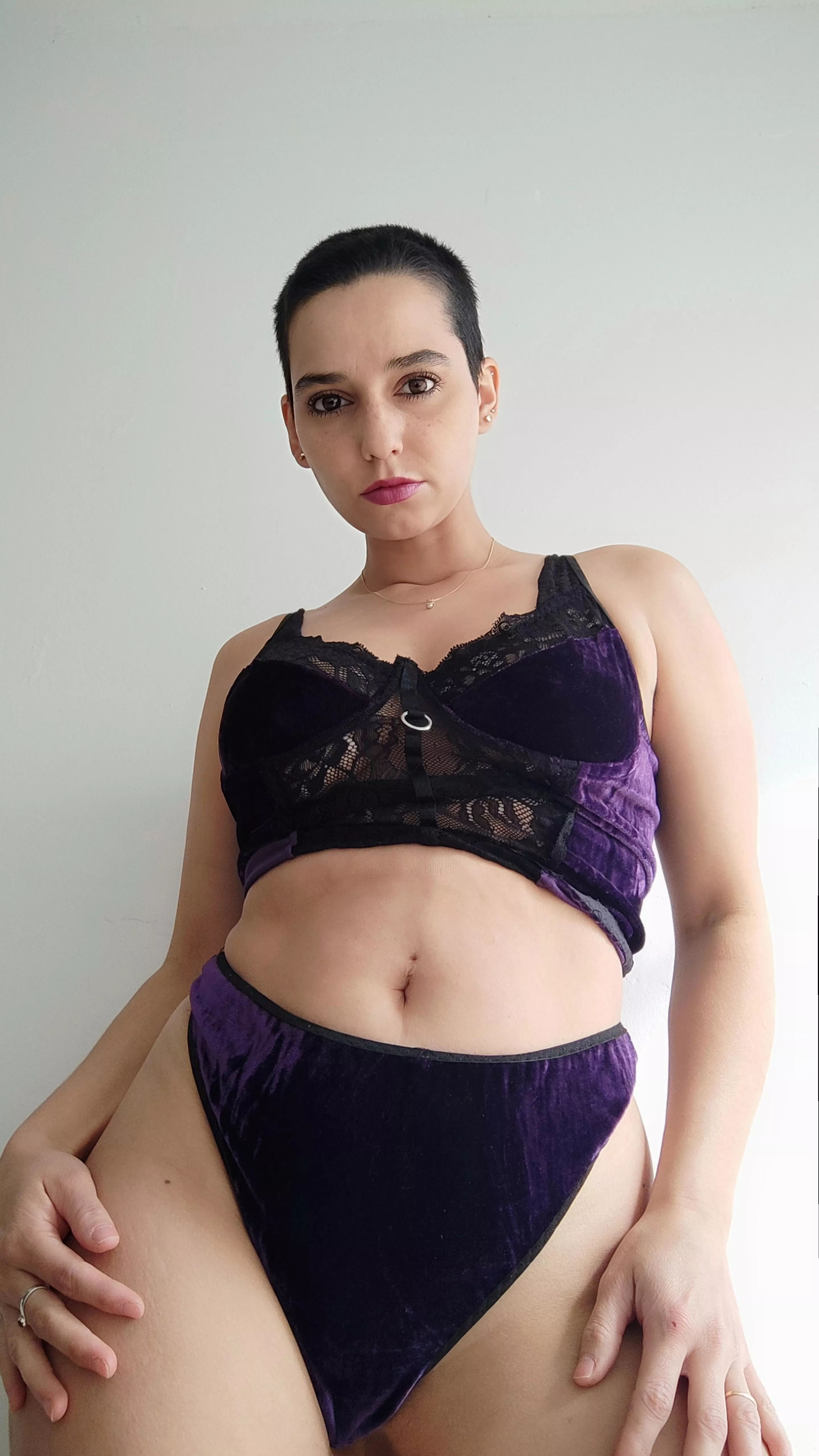 The shorter the hair, the more capricious the girl 