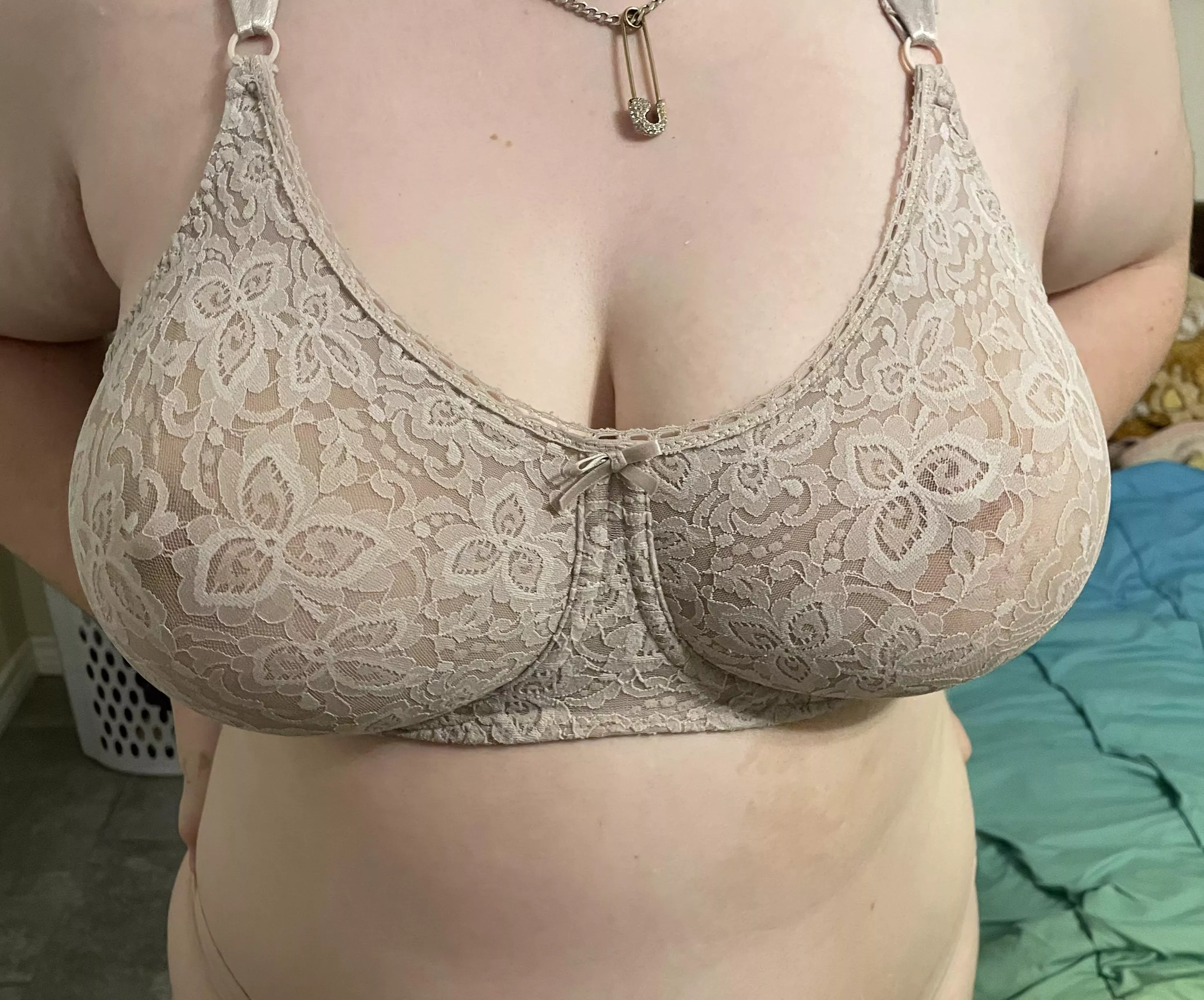 Does this bra work for me? 46E 🤭 (24,F) 