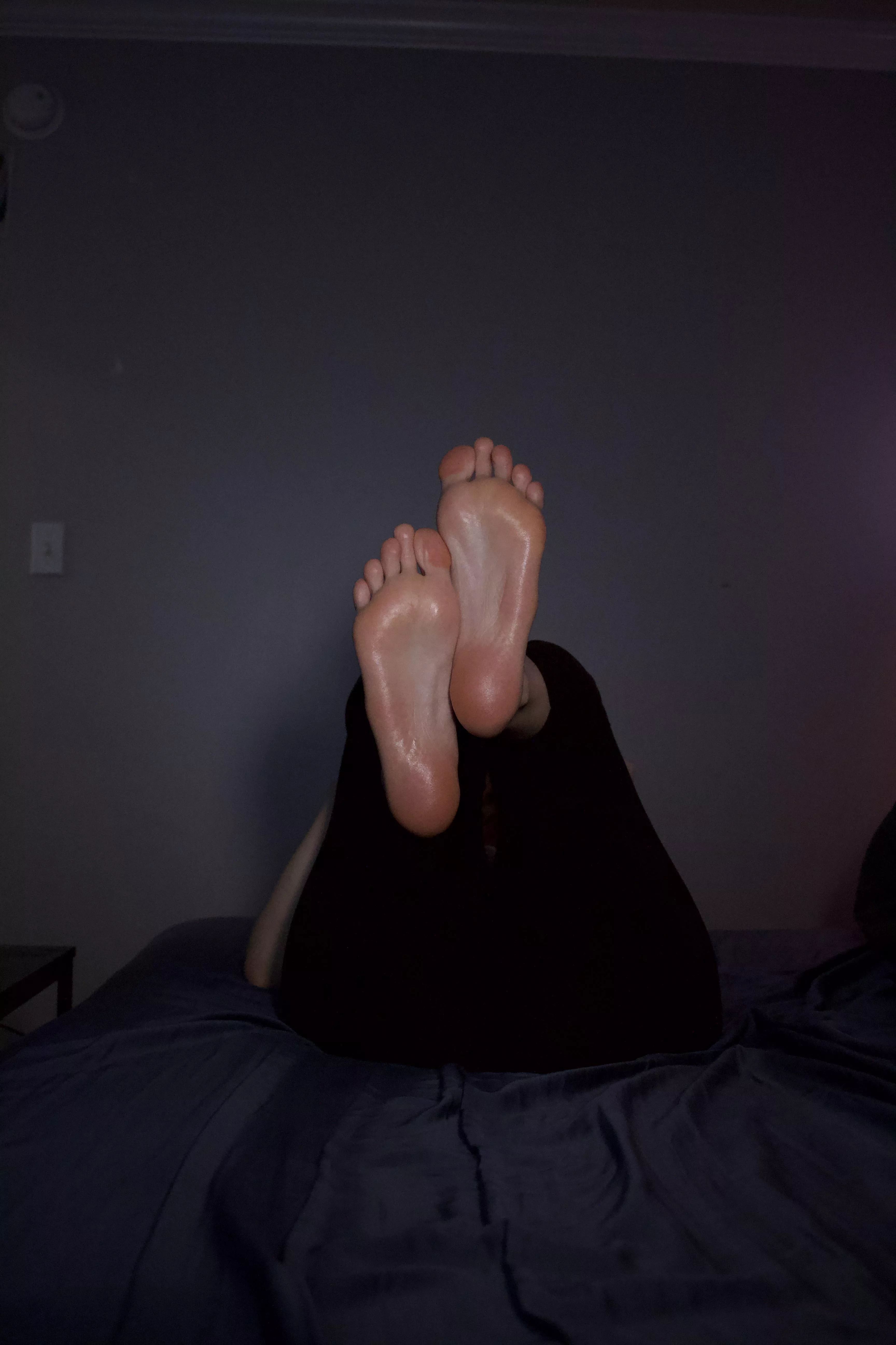 Guess my shoe size 🤭