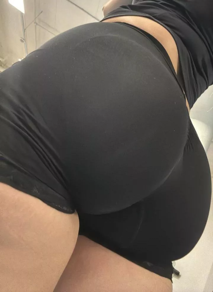 Think you‘d stare in the gym?