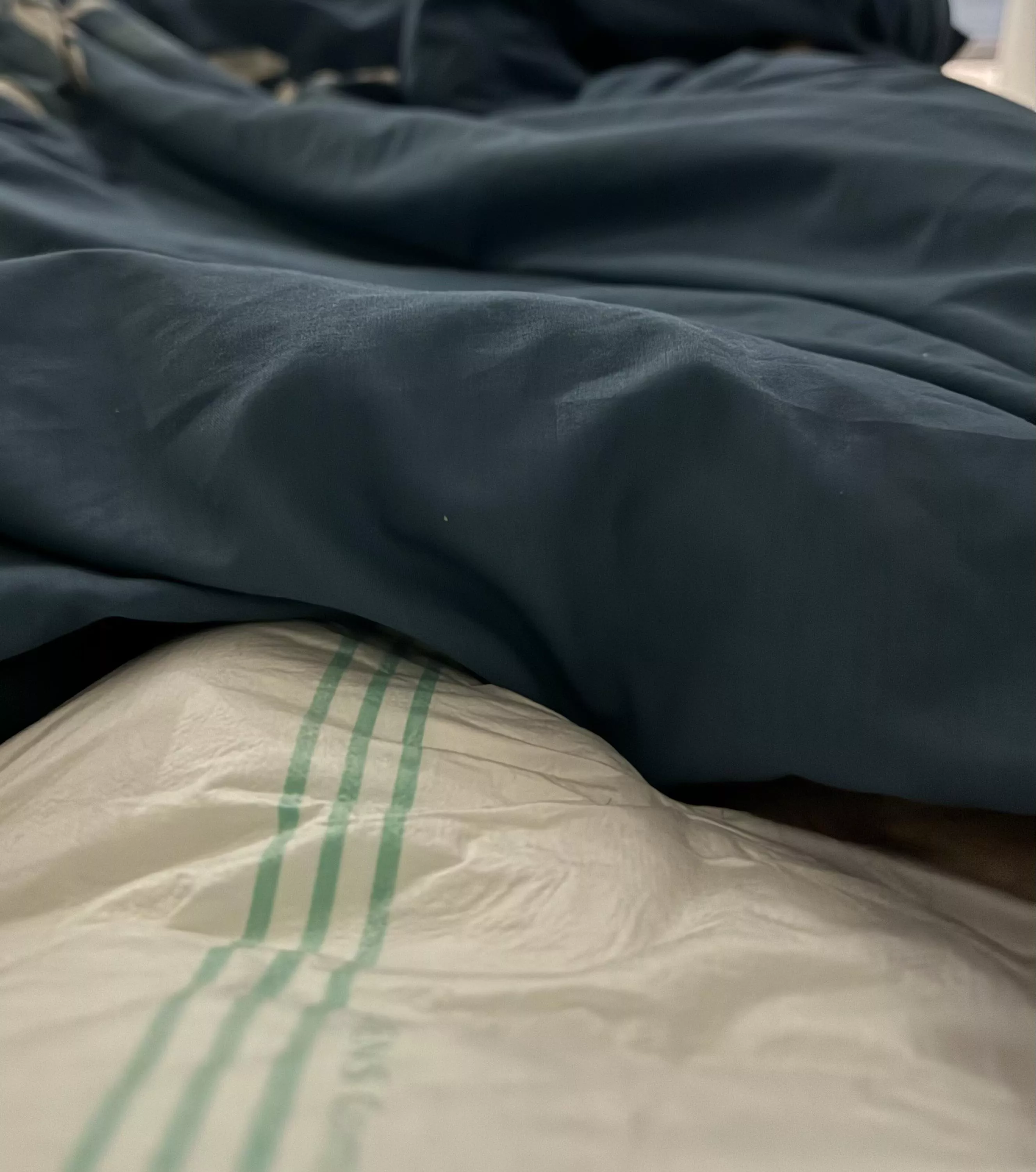 Who want a mommy that will wear with their baby?