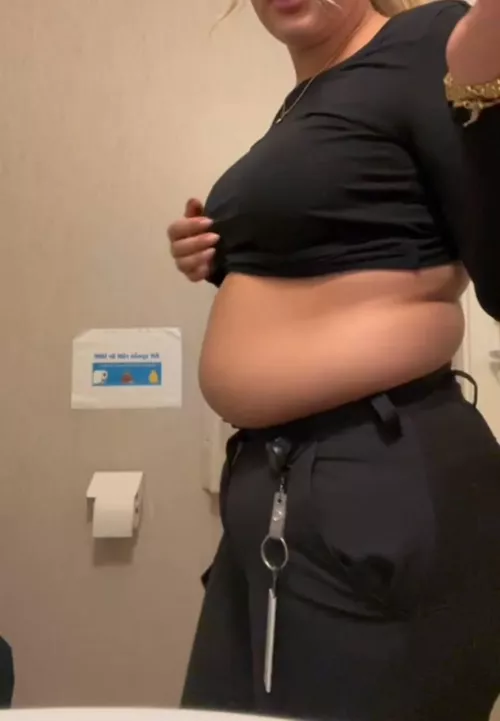 How many kilos left until my pants explode?