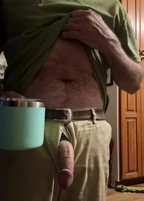 I’m crushing on a Redditor who’s made it known she like this color. Lengths I’ll go for attention ;)’