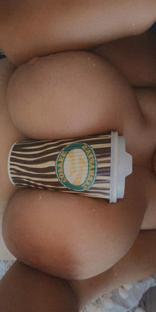 Morning coffee and ghostys 😈