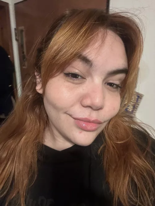 my new gloss is amazing 