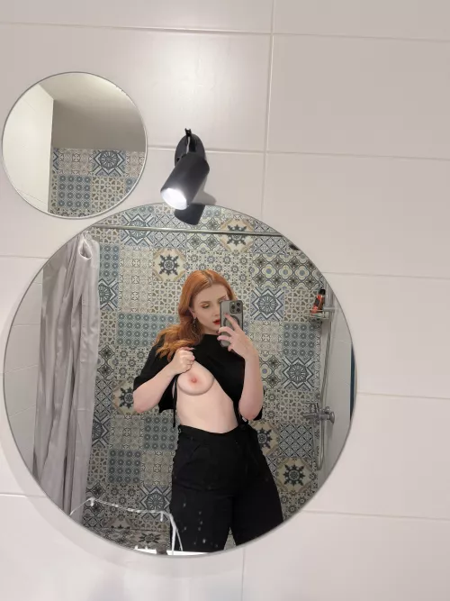 Oooops little secret 