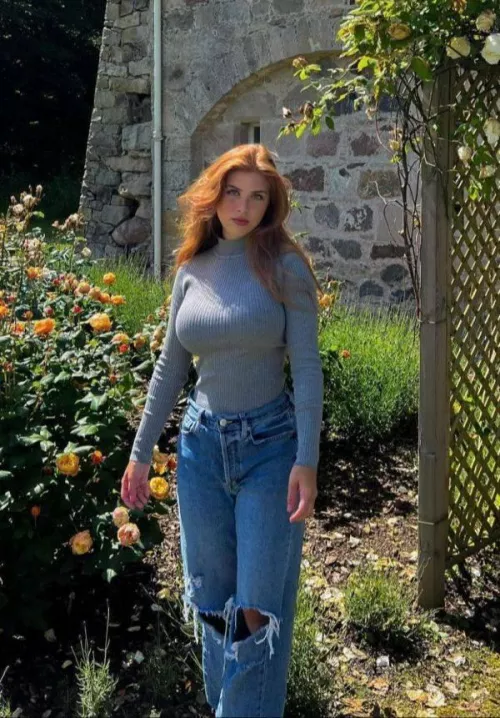 Two big round reasons why I love redheads 