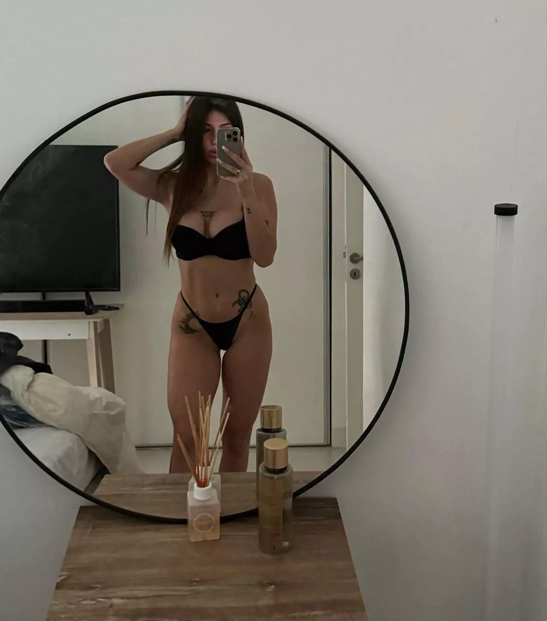 would you do me in front of this exact mirror?