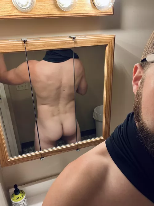 Dad’s got a farmers tan (36)