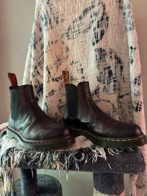 Deadpool vs Wolverine 