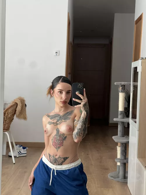 Describe my 21yo body in just three words