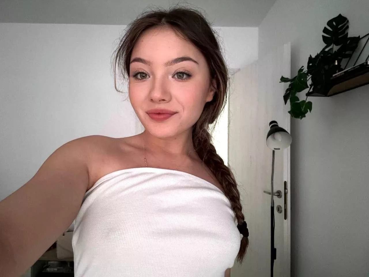 Displaying my outfit