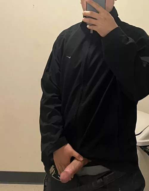 Got a little too horny at work lol (20) 