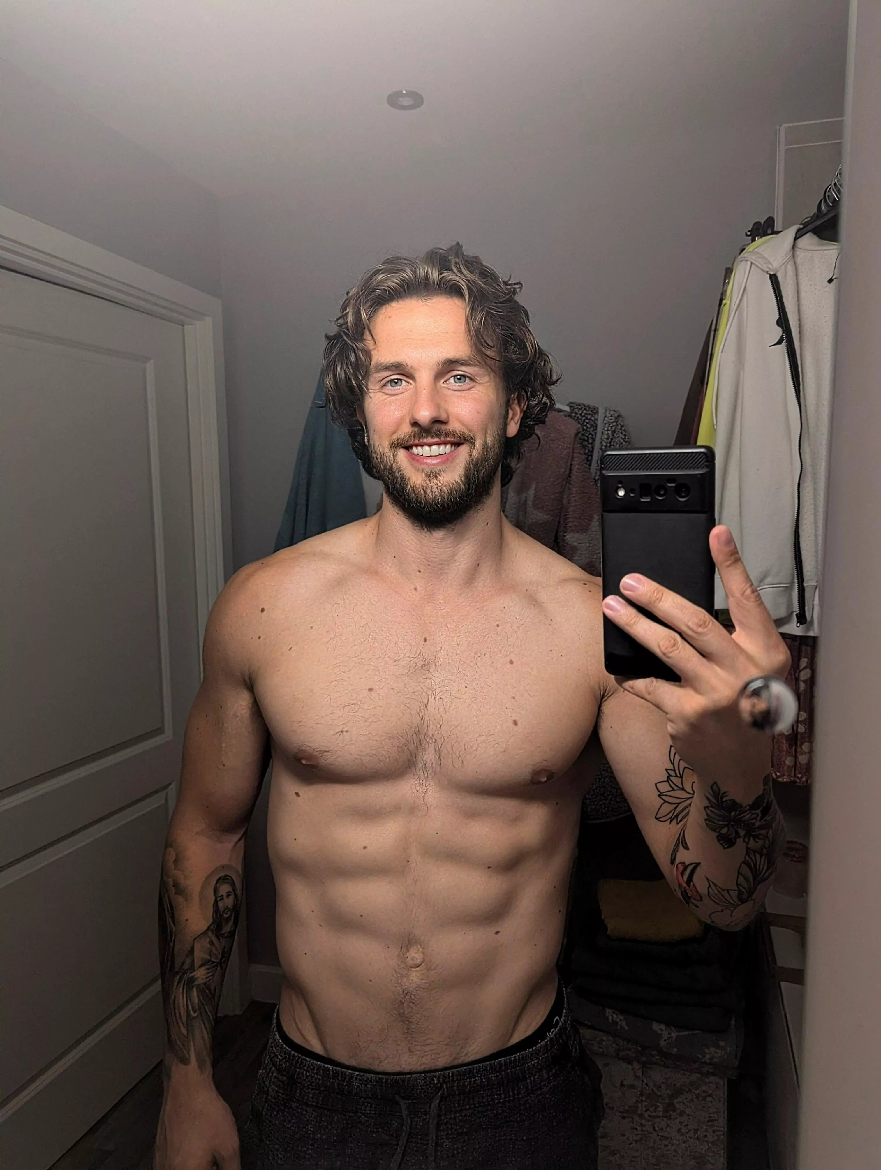 Happy and horny 😁