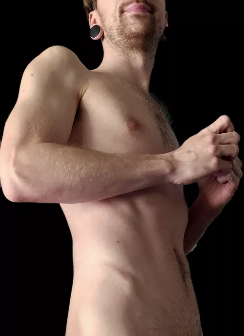 Hi, I'm new here ☺️ (be nice to me 😋)