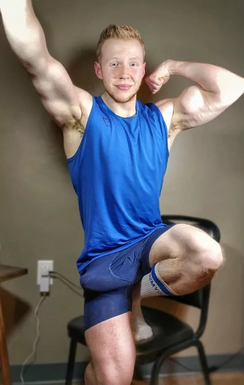 Let's wrestle for stakes, whoever pins the other gets to use their ass , I'm gonna win, but I wanna see you put up a challenge to let me in that ass! 