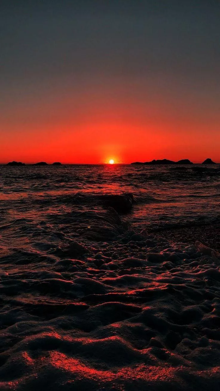 Red sun on the dark river