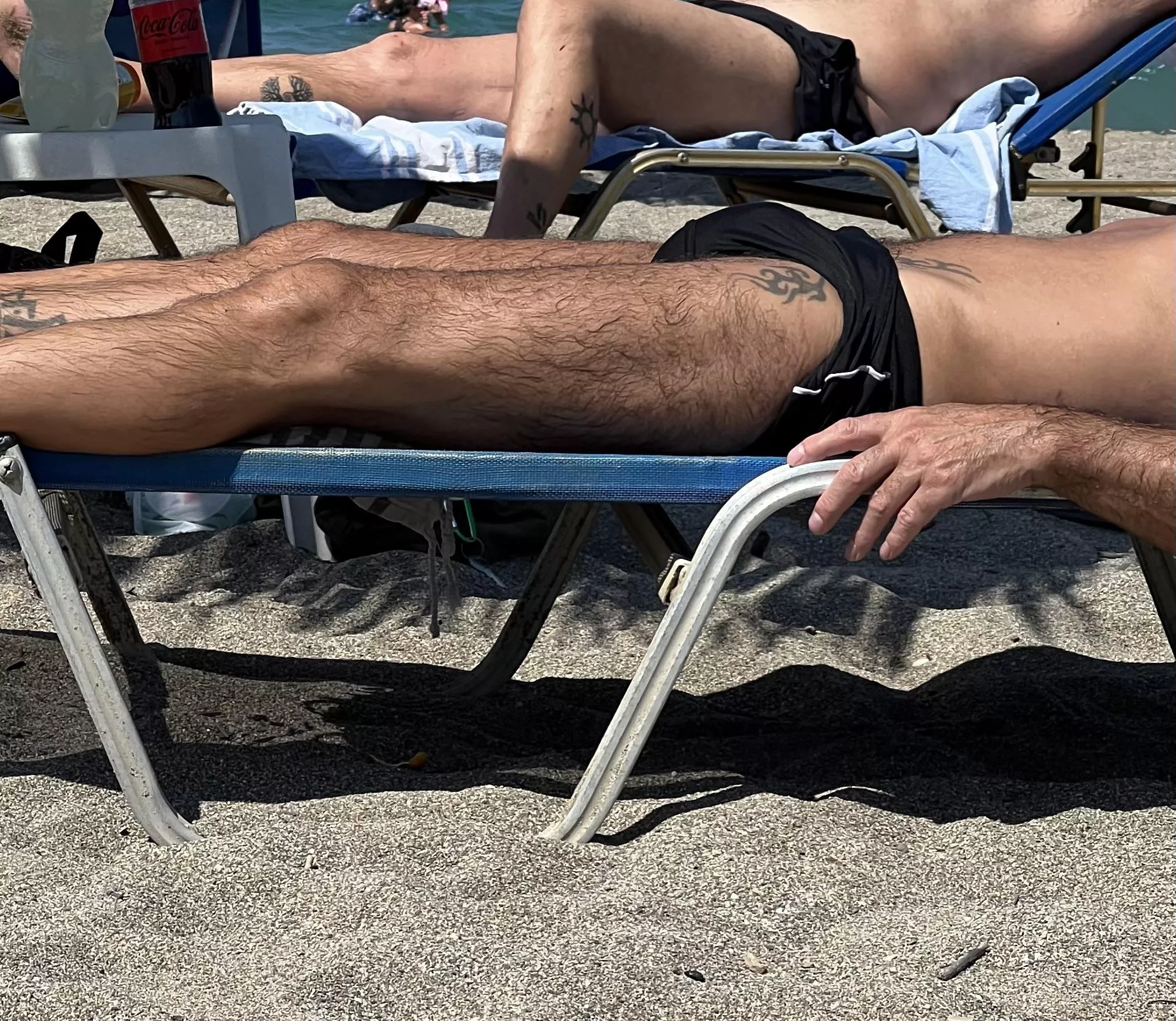 Sat by this guy (45) for an hour, so tempting to just touch it