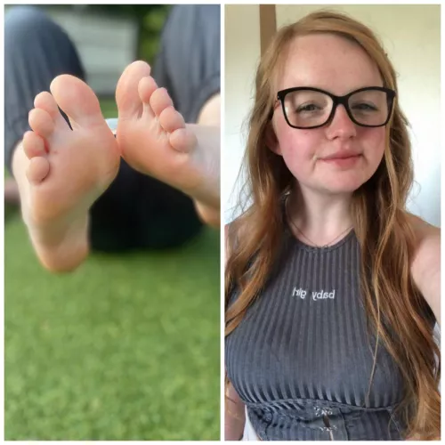 The feet and the face 🤭