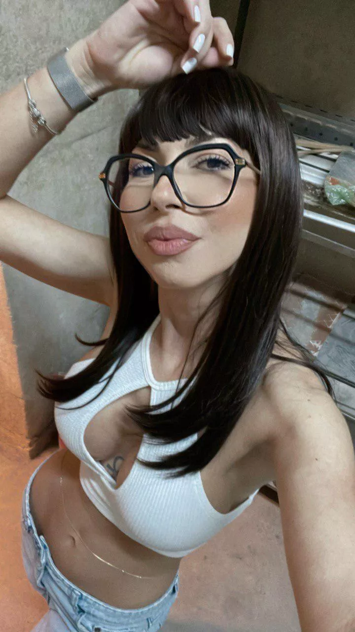 Am I classy enough to date?