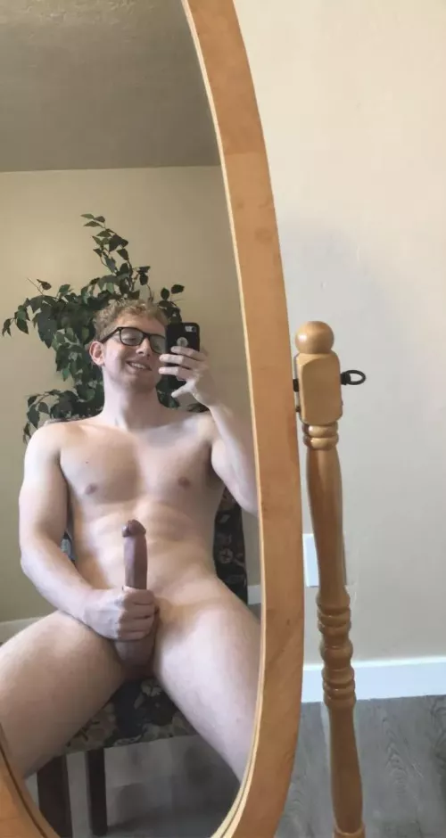 Are you into nerdy guys? 🤓