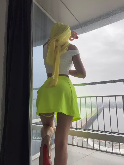 do you like this shade of green?