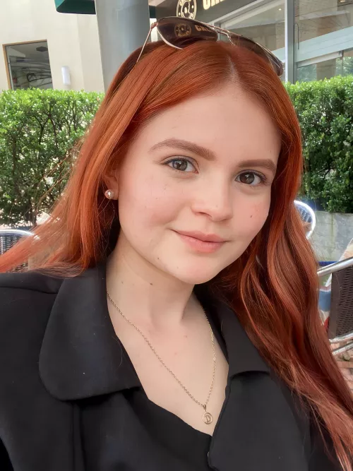 I'm the girl you need in your life [IRTR]