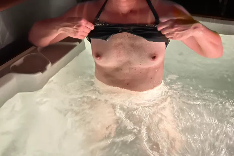 MILF hot tub tits for you! Cool breeze on my nipples… 