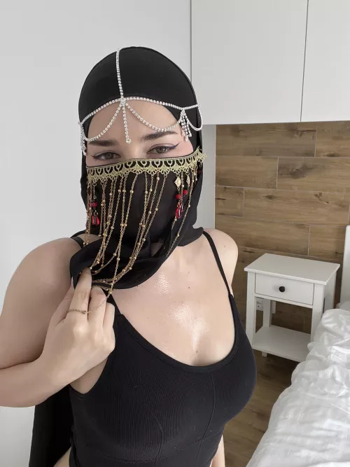 My breasts are so sweaty