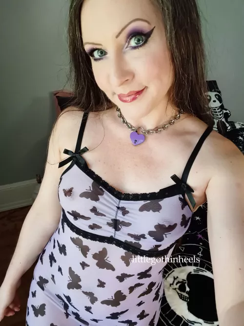 skip work and spend the day on me (43F)