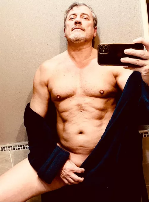 Who's gonna help me out of my boredom? 😈