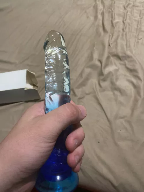 Cum watch me suck this dildo 