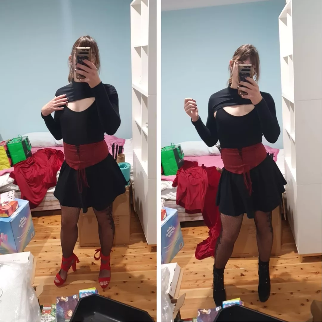 Hey! Help me decide what shoes? 🖤 