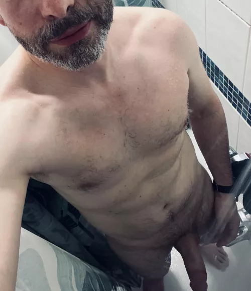 I need someone to help with the hard to reach places (49)