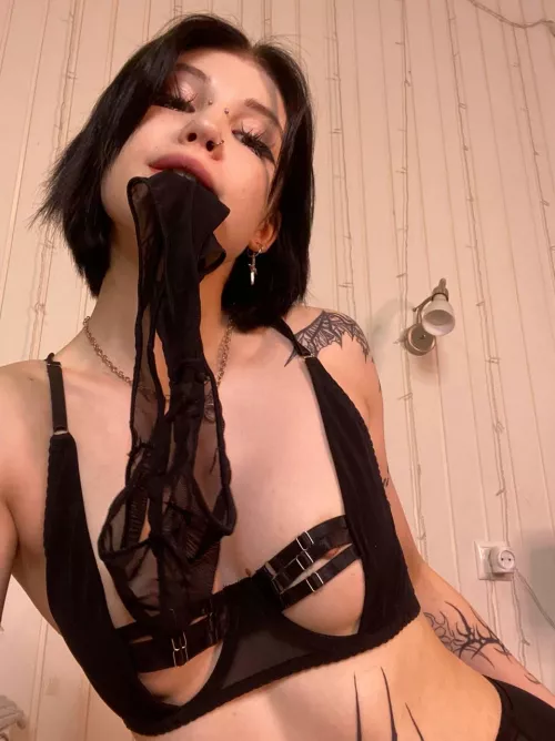 i wonder if i can get them whole into my mouth