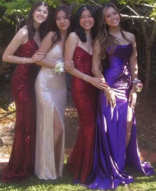 Four Classy Ladies. Left to Right, 1-4.