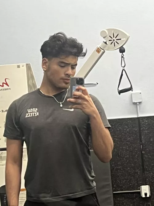 Looking to play 🕹️