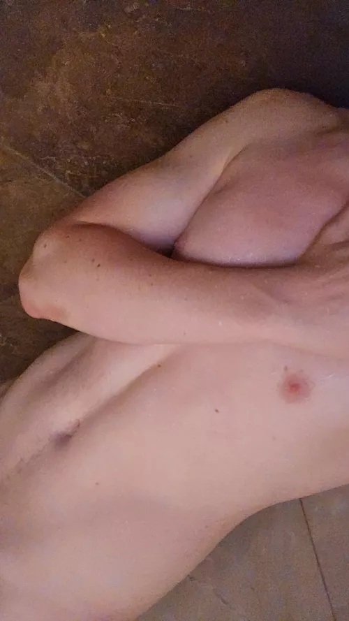 Need some pretty hands on me