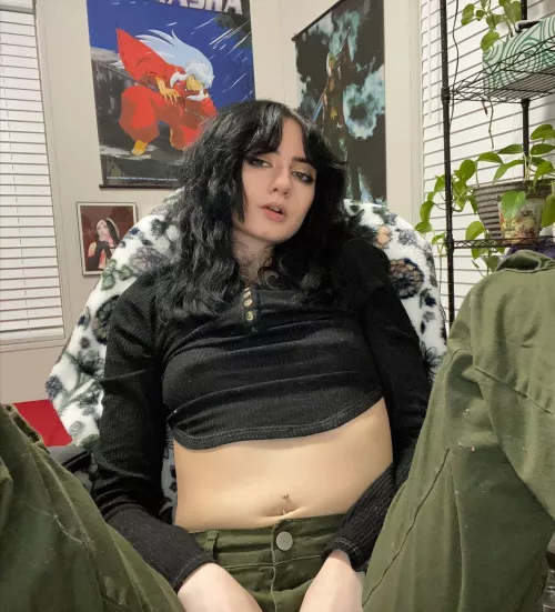 noticing the pattern of white haired men happening on my walls behind me [T]