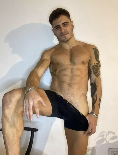 Want to eat my beefcake?