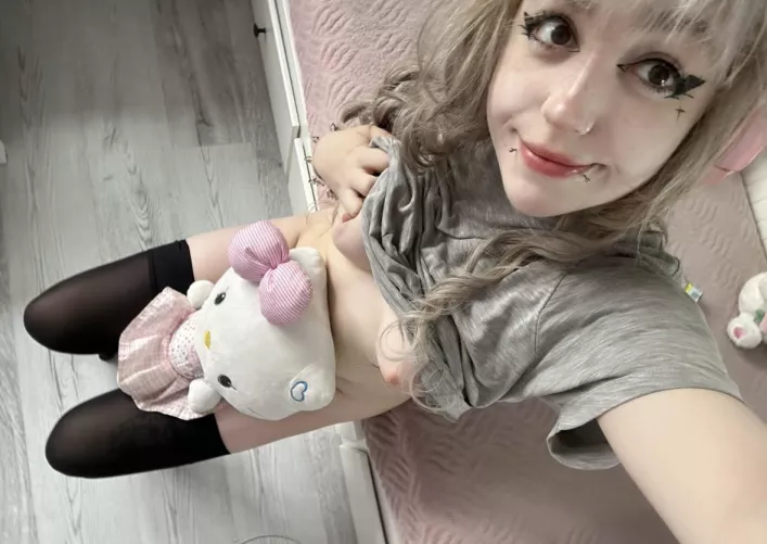 Write me your age if u like my skinny hot body ㅤㅤㅤㅤㅤㅤㅤㅤㅤㅤㅤ